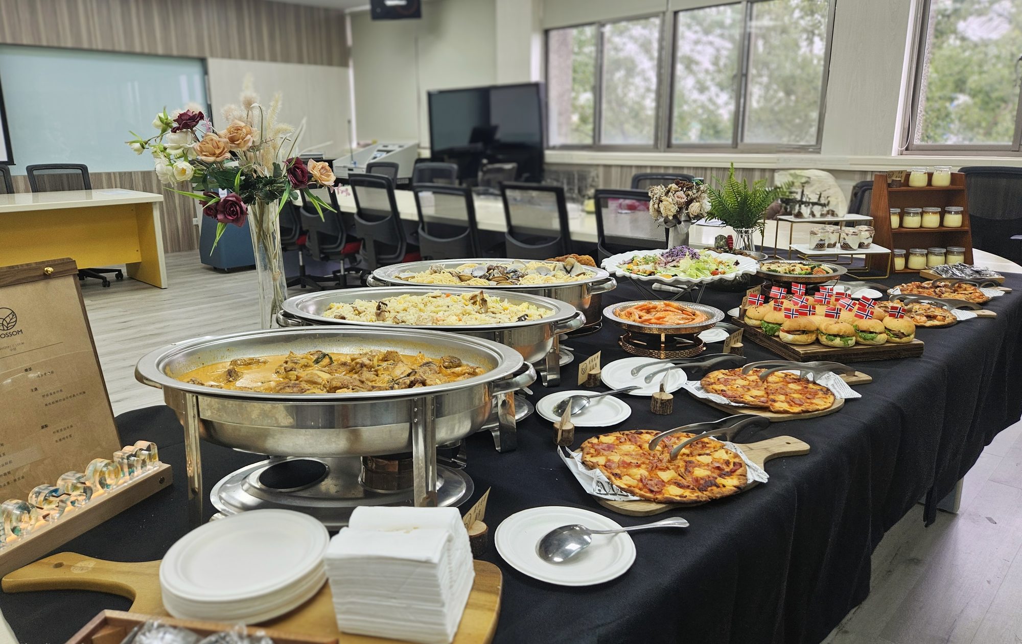 Corporate catering event by Lumi Catering